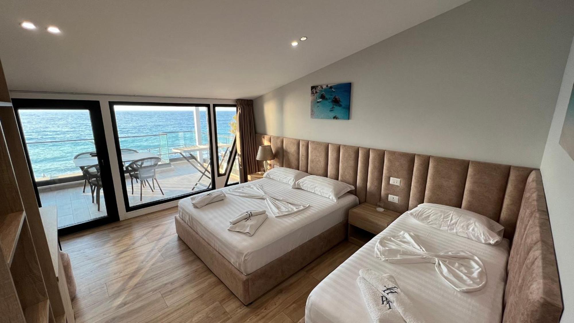 Villa Tramonto Vlore Radhimë Extérieur photo